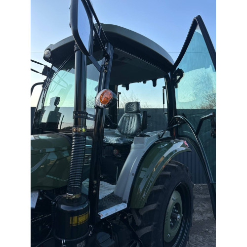 Мінітрактор Файтер Т-404СRD з кабіною